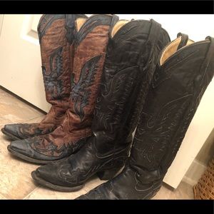 Corral cowgirl boots -just the black pair